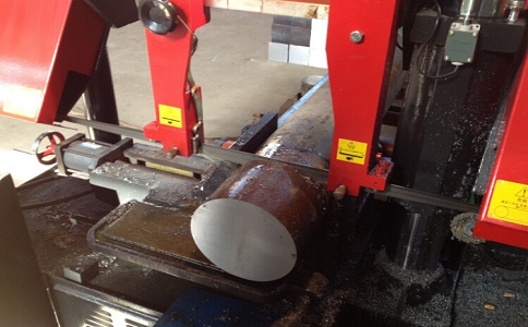 慈利卧式带锯床加工时出现明显振荡如何排查？